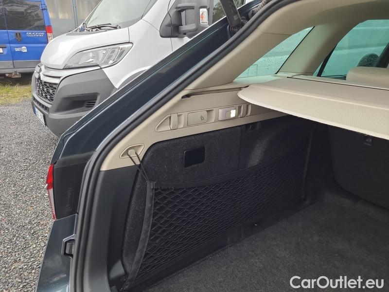  Skoda  Superb  Combi (3T5)(2010) Sup.C.FL2.0TDI 140 L&K 4x4 AT #12