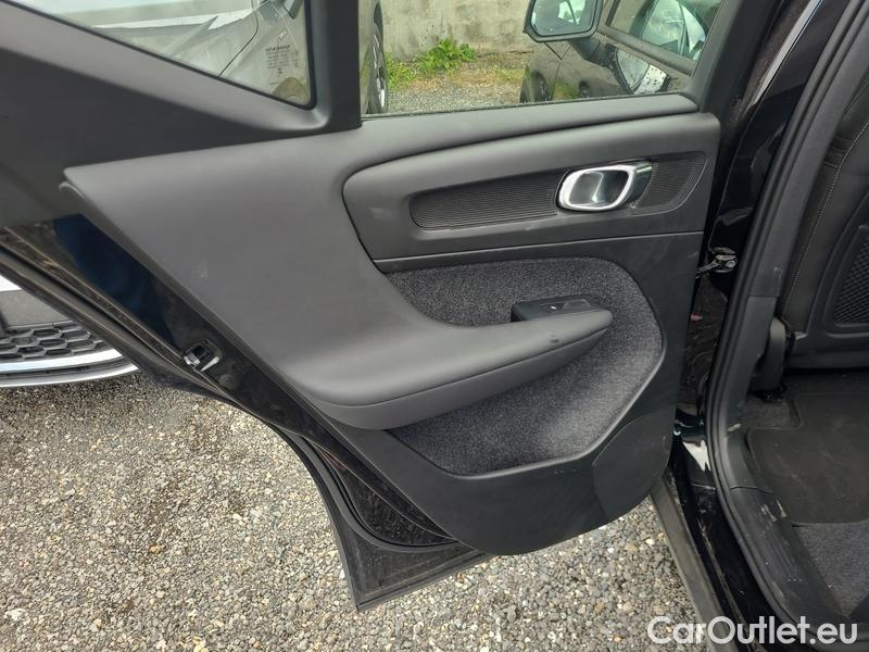  Volvo  XC 40  (2017->) XC40 B3 Core AT 5d #5