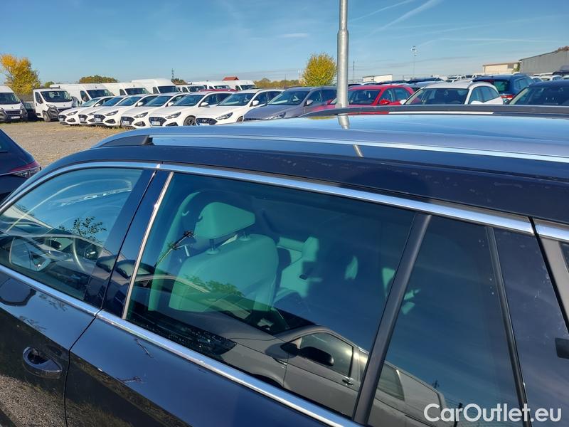  Skoda  Superb  Combi (3V5)(2015) Supe.2.0TDI 147 L&K Combi Aut #23