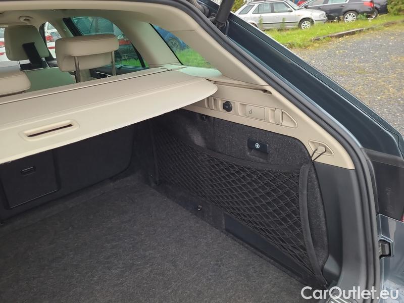  Skoda  Superb  Combi (3T5)(2010) Sup.C.FL2.0TDI 140 L&K 4x4 AT #11