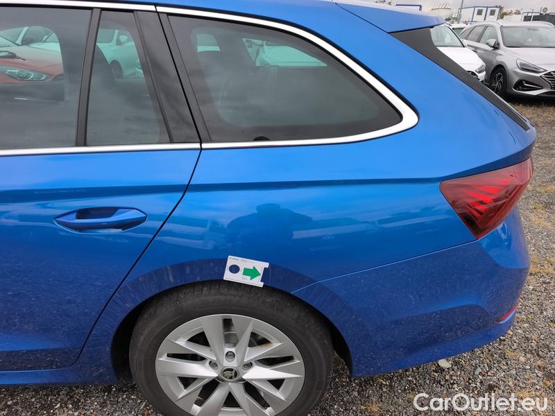  Skoda  Octavia  Combi (NX3)(2020) Oct.C.2.0TDI 110 4x4 Style AT #17