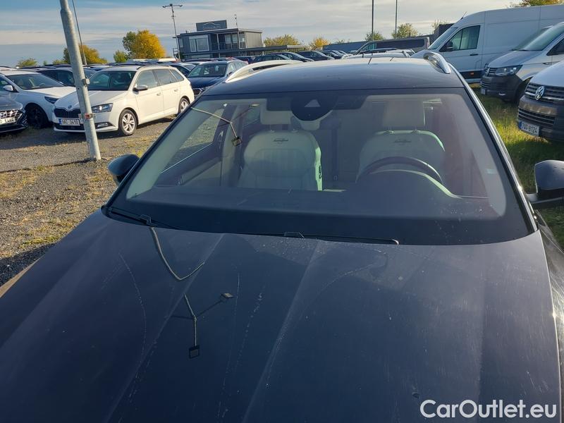  Skoda  Superb  Combi (3V5)(2015) Supe.2.0TDI 147 L&K Combi Aut #1