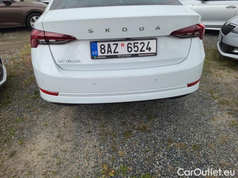  Skoda  Octavia  Lim. (NX3)(2020) Oct. 2.0TDI 110 Style AT 5d #7