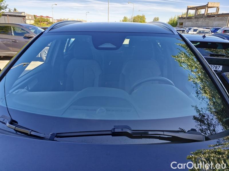  Volvo  XC 40  (2017->) XC40 B3 Core AT 5d #15