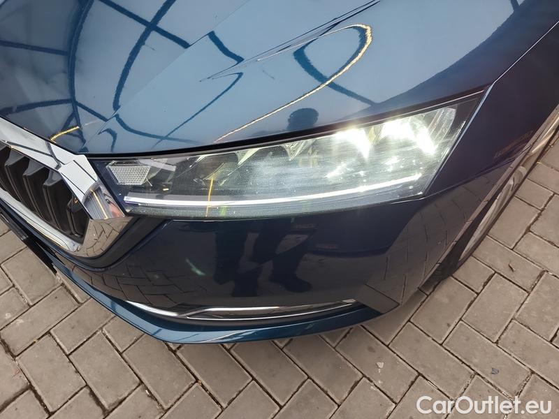  Skoda  Octavia  Lim. (NX3)(2020) Oct.2.0TDI 110 Style 5d #4