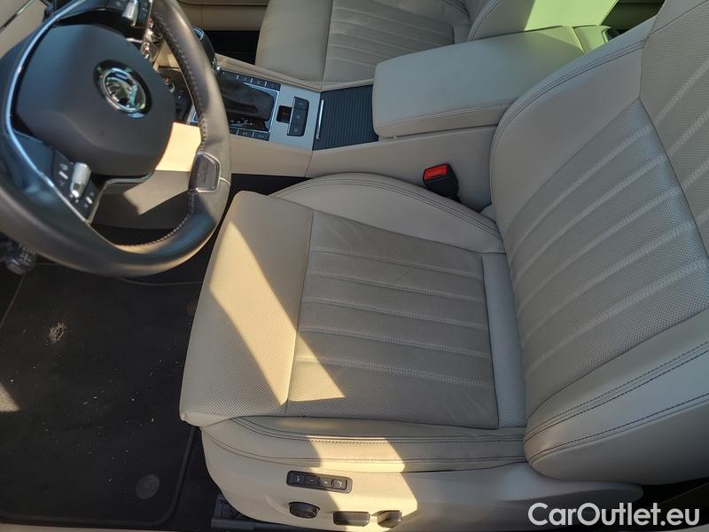  Skoda  Superb  Combi (3V5)(2015) Supe.2.0TDI 147 L&K Combi Aut #11