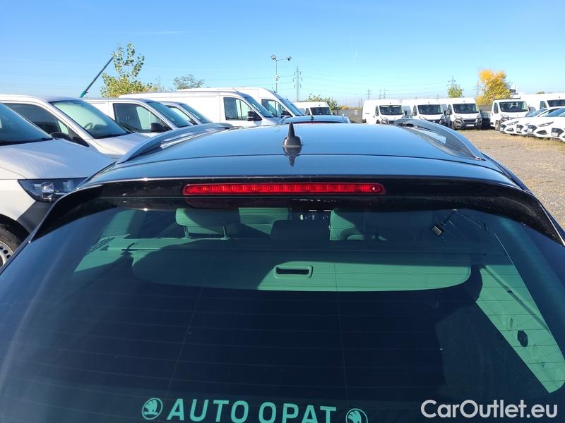  Skoda  Superb  Combi (3V5)(2015) Supe.2.0TDI 147 L&K Combi Aut #30