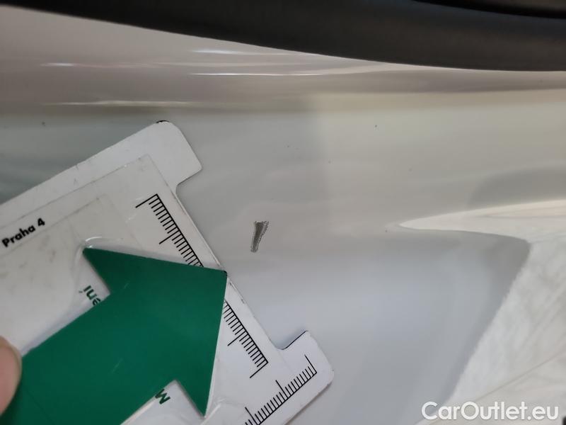  Volkswagen  Passat  Pas.Var.2.0TDI 110 Elegance AT #13