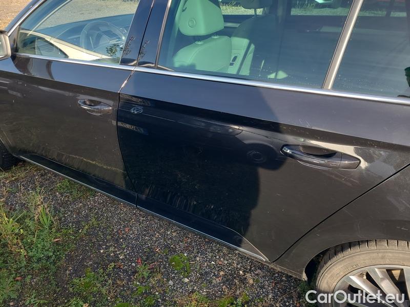  Skoda  Superb  Combi (3V5)(2015) Supe.2.0TDI 147 L&K Combi Aut #18