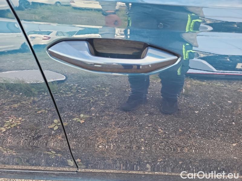  Skoda  Octavia  Combi (NX3)(2020) Oct.Combi 1.5TSI 110 Style Aut #12