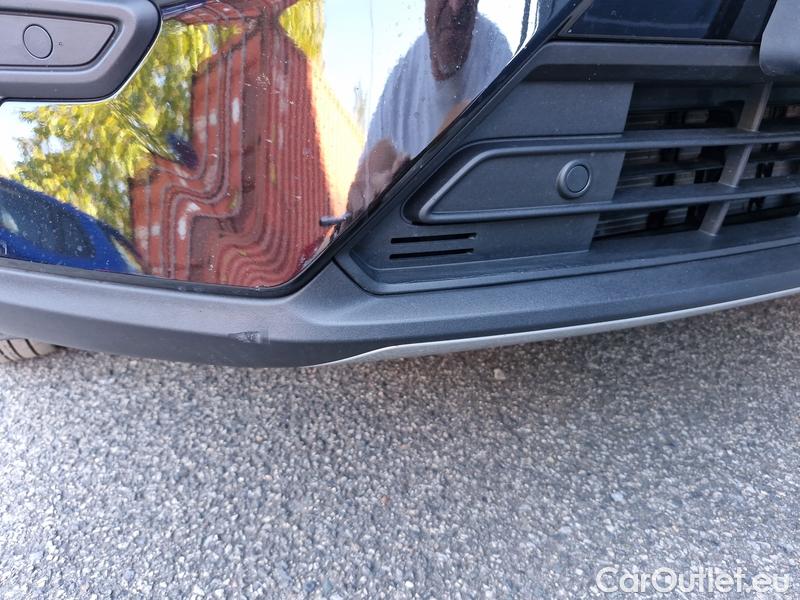  Volvo  XC 40  (2017->) XC40 B3 Core AT 5d #18