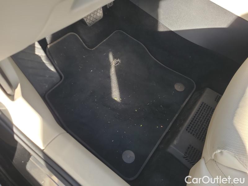  Skoda  Superb  Combi (3V5)(2015) Supe.2.0TDI 147 L&K Combi Aut #9