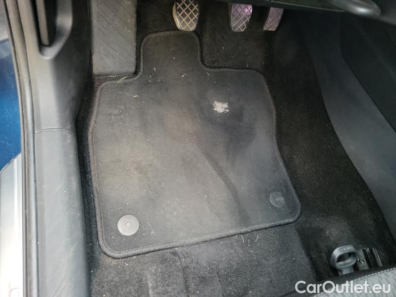  Skoda  Octavia  Lim. (NX3)(2020) Oct.2.0TDI 110 Style 5d #6