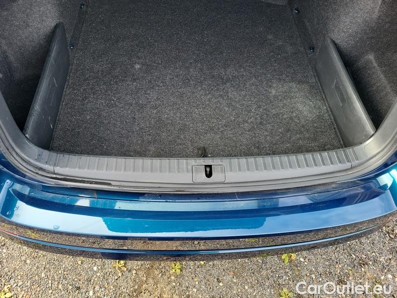  Skoda  Octavia  Combi (NX3)(2020) Oct.Combi 1.5TSI 110 Style Aut #20