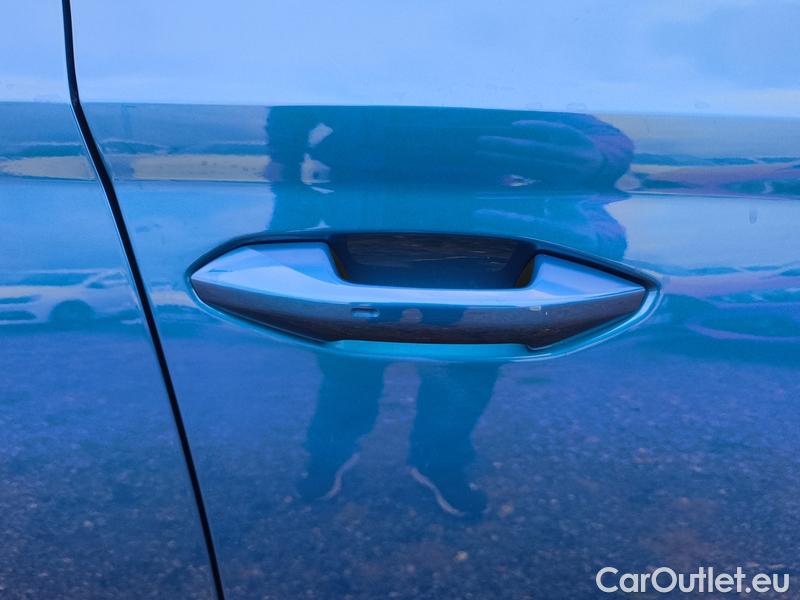  Skoda  Octavia  Combi (NX3)(2020) Oct.C.2.0TDI 110 4x4 Style AT #20