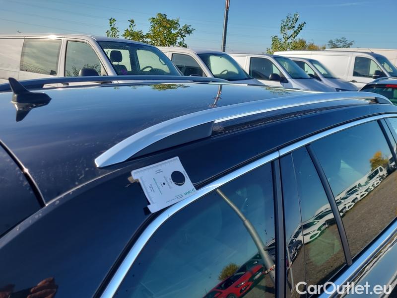  Skoda  Superb  Combi (3V5)(2015) Supe.2.0TDI 147 L&K Combi Aut #32