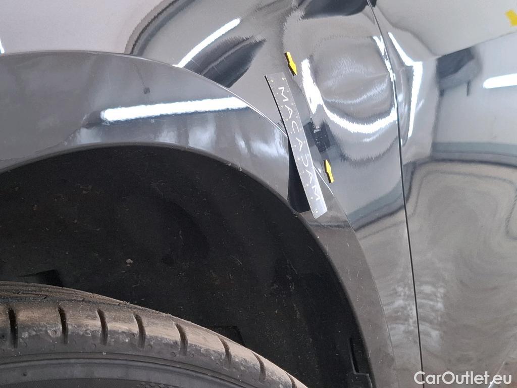  Bmw  Serie 1 BMW Série 1 / 2019 / 5P / Berline 1.5 116I Business Design #45