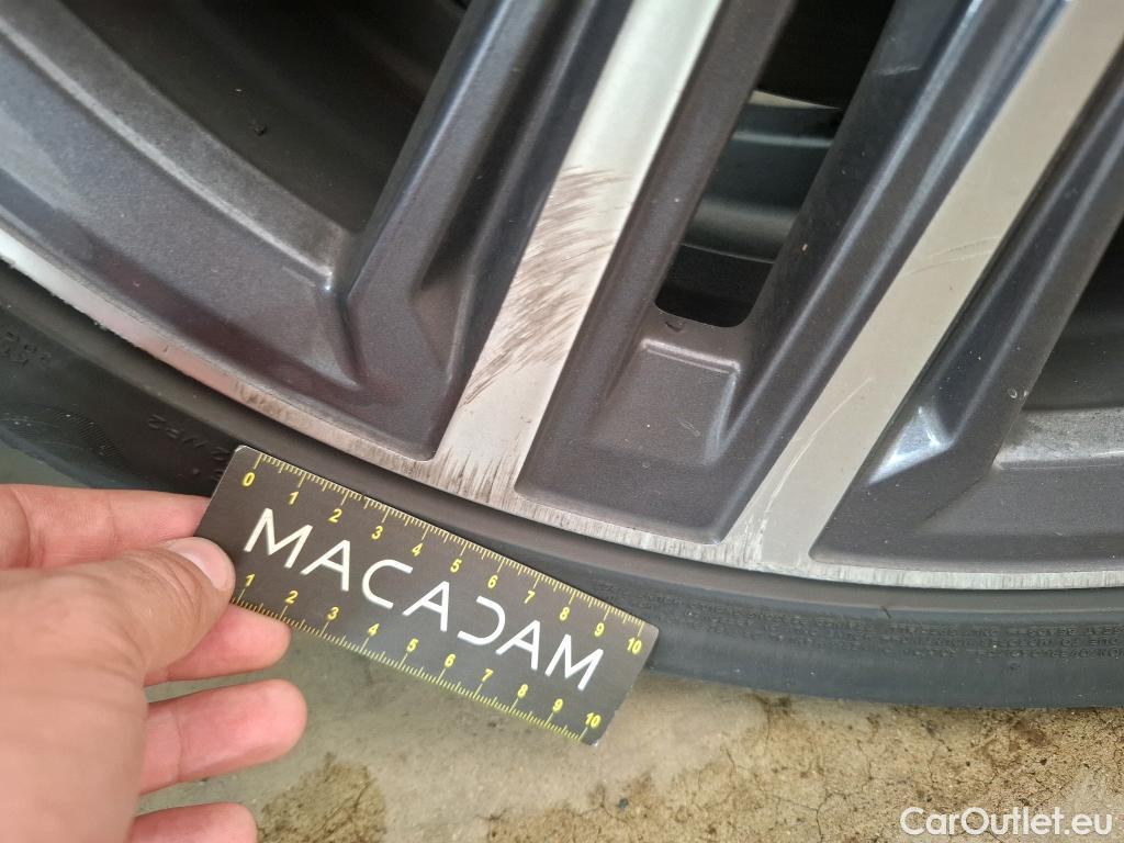  Bmw  Serie 1 BMW Série 1 / 2019 / 5P / Berline 1.5 116I Business Design #16