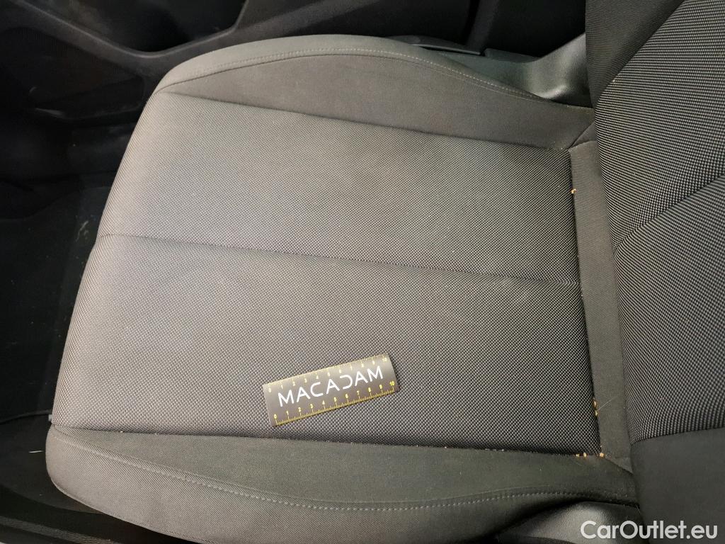  Audi  Q3  35 TDI Business Line 2.0 TDI 150CV BVA7 E6dT #24