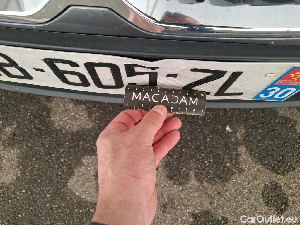  Bmw  Serie 1 BMW Série 1 / 2019 / 5P / Berline 1.5 116D DKG7 Business Design #35