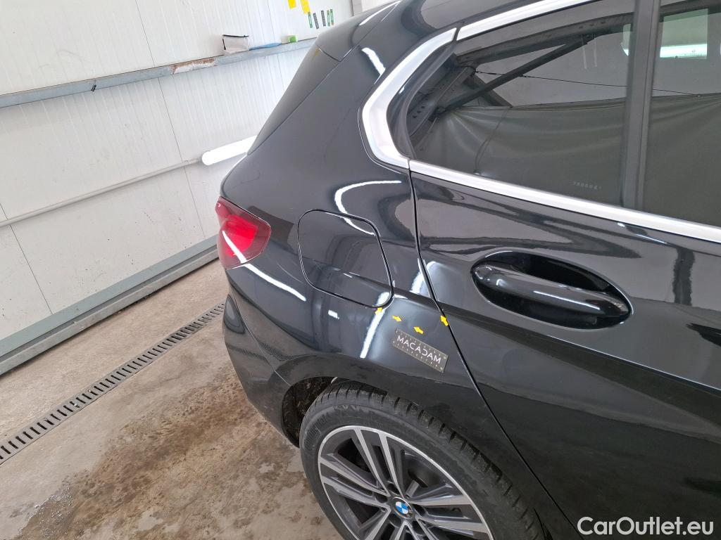  Bmw  Serie 1 BMW Série 1 / 2019 / 5P / Berline 1.5 116I Business Design #50