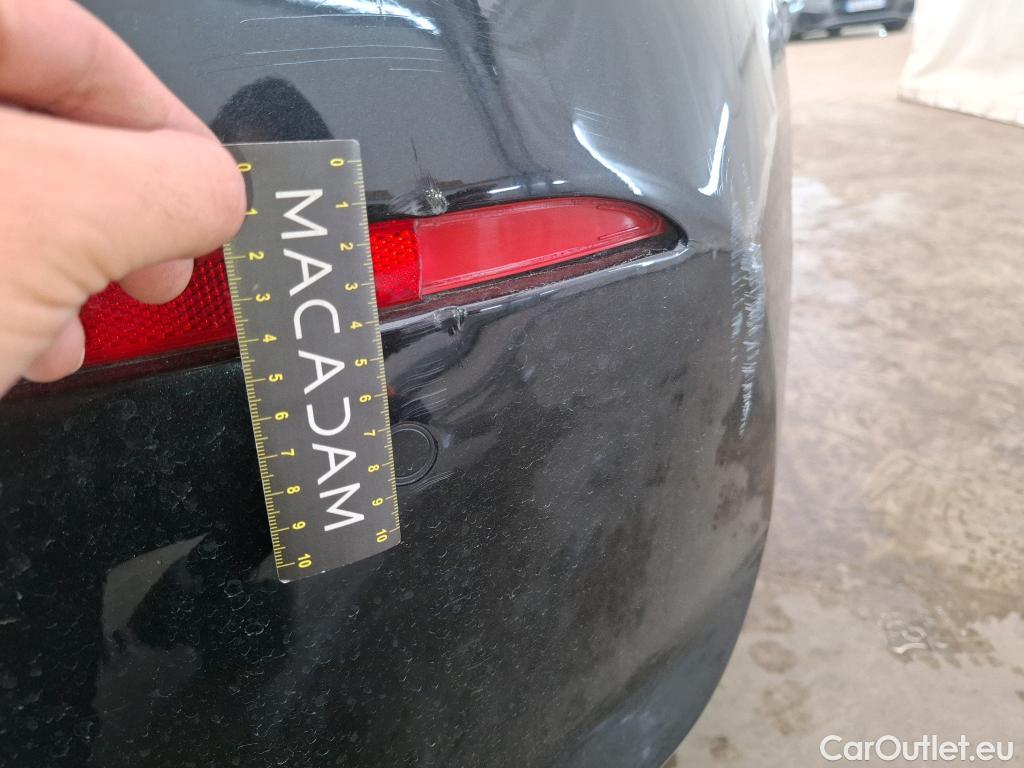  Bmw  Serie 1 BMW Série 1 / 2019 / 5P / Berline 1.5 116I Business Design #22