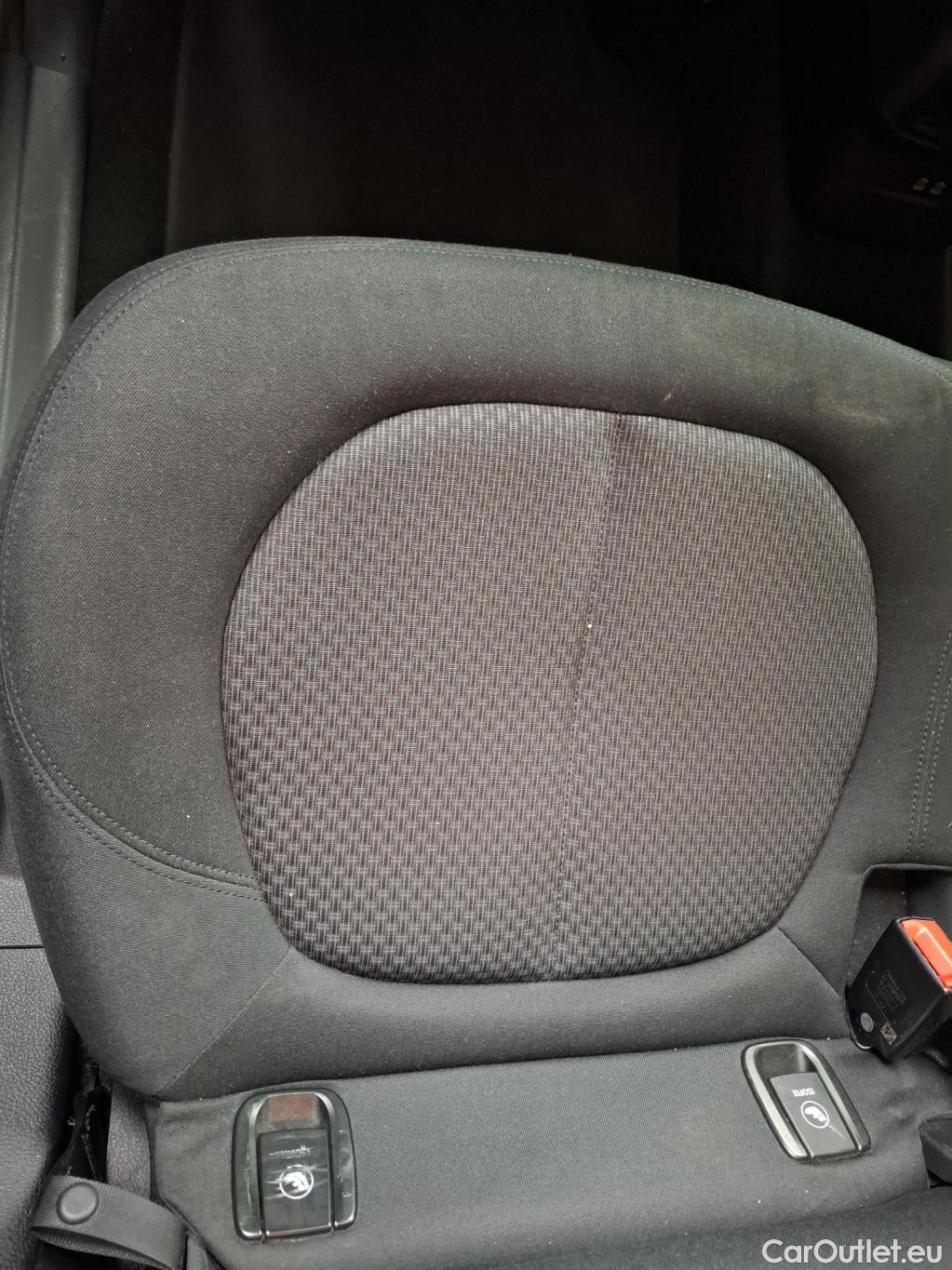  Bmw  Serie 2 Série 2 Gran Tourer 218d Lounge 2.0 150CV BVA8 E6d #56