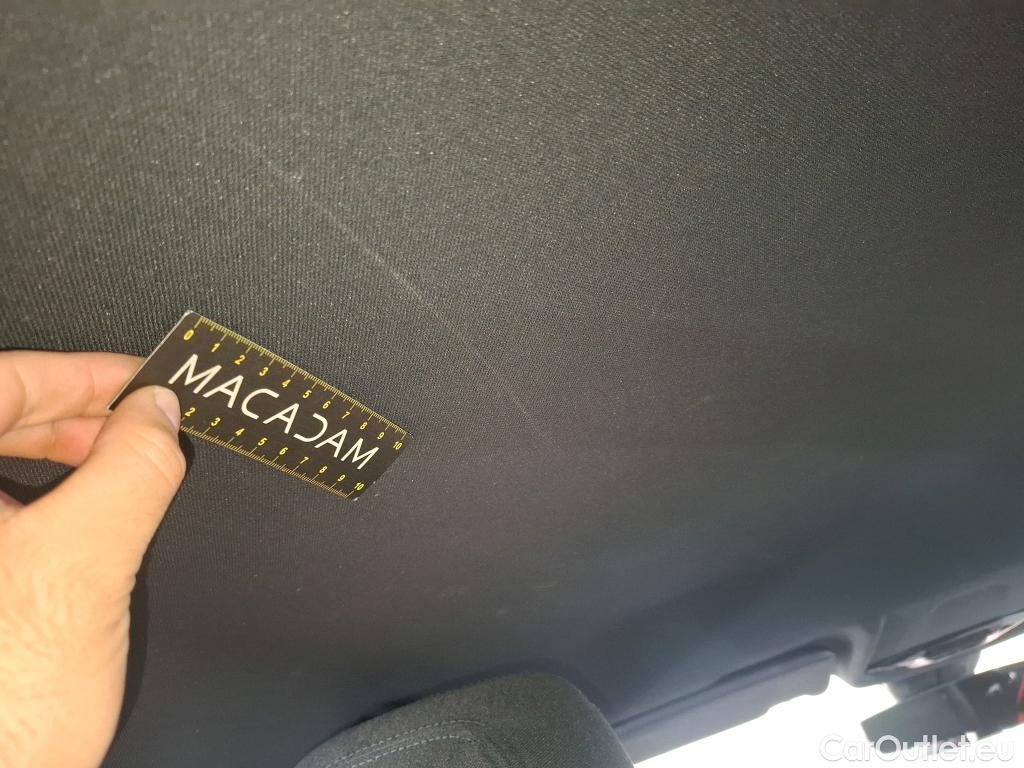  Bmw  Serie 1 BMW Série 1 / 2019 / 5P / Berline 1.5 116I Business Design #95