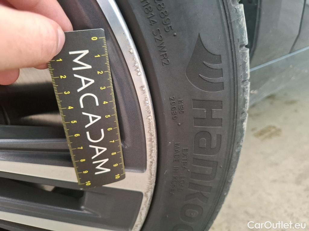  Bmw  Serie 1 BMW Série 1 / 2019 / 5P / Berline 1.5 116I Business Design #81