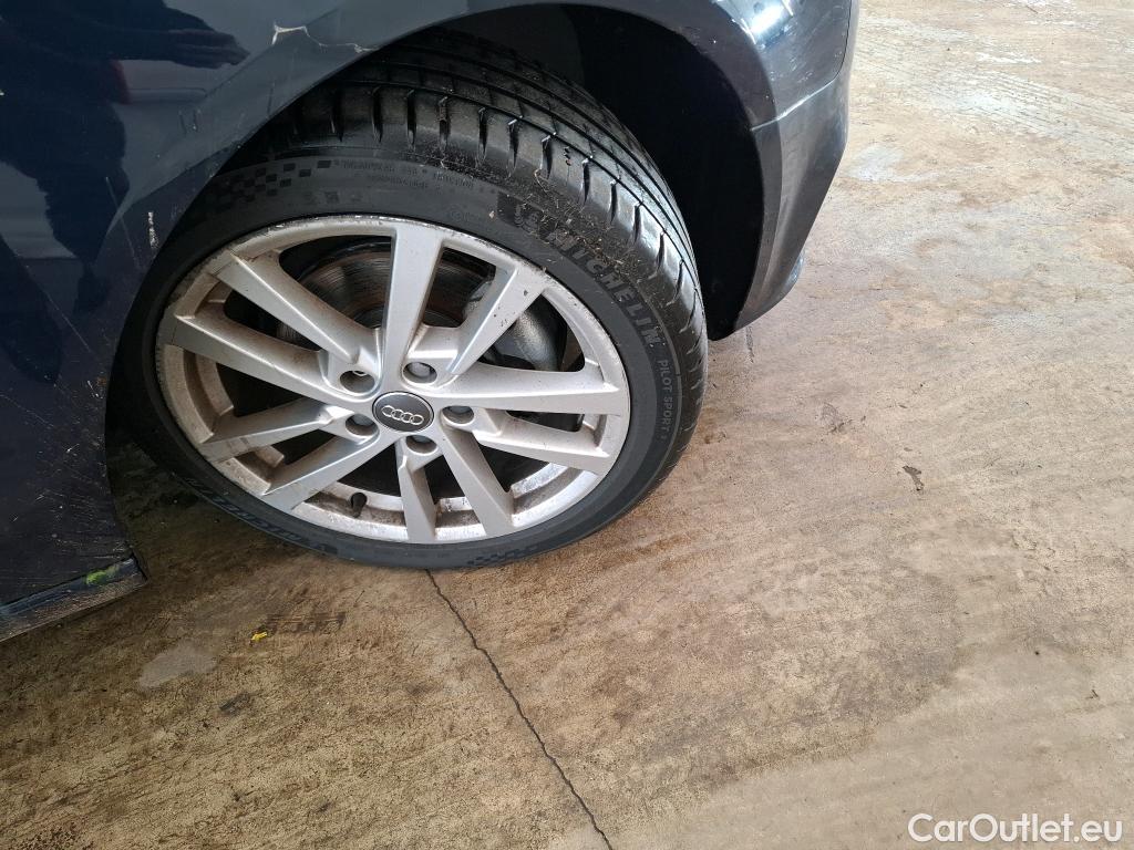  Audi  A3 AUDI  Sportback / 2016 / 5P / Berline 30 TDI 116 BUSINESS LINE #7