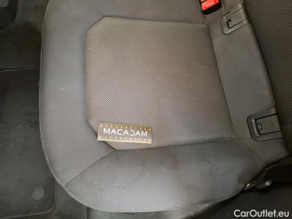  Audi  A3 AUDI  Sportback / 2016 / 5P / Berline 30 TDI 116 BUSINESS LINE #32