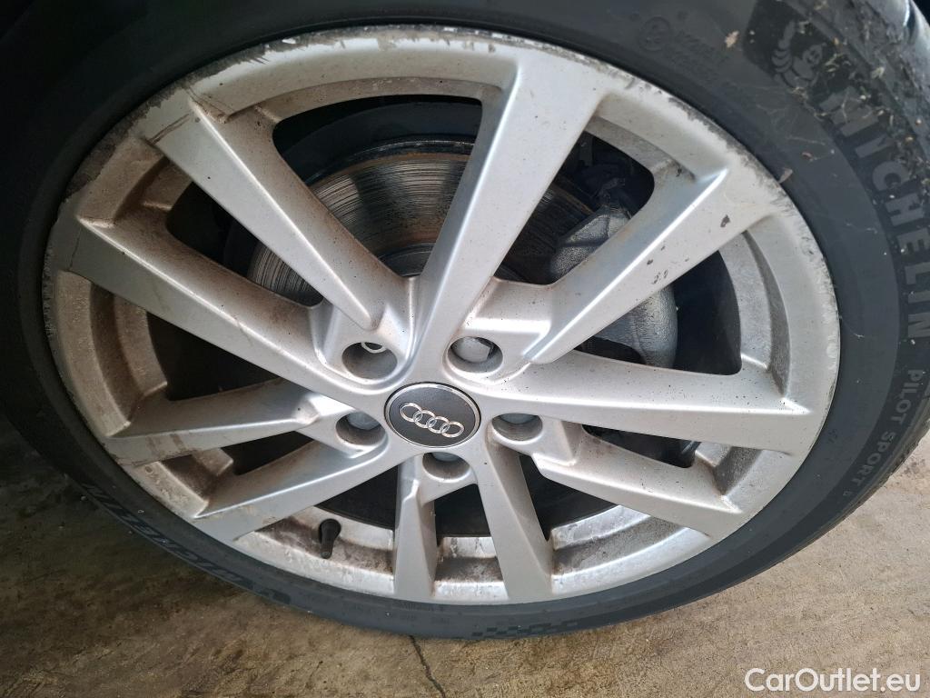  Audi  A3 AUDI  Sportback / 2016 / 5P / Berline 30 TDI 116 BUSINESS LINE #8