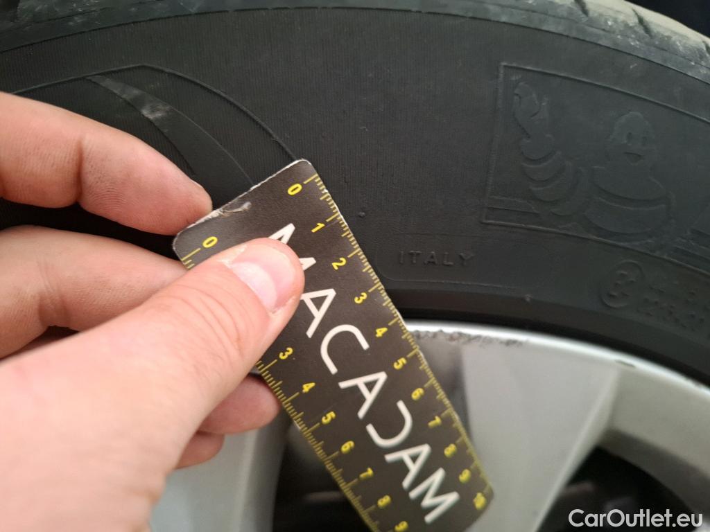  Bmw  Serie 2 Série 2 Gran Tourer 218d Lounge 2.0 150CV BVA8 E6d #28