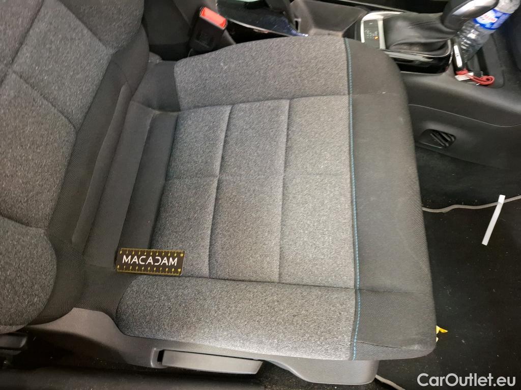  Citroen  C4 Cactus  Shine Business 1.5 BlueHDI 120CV BVA6 E6dT #37