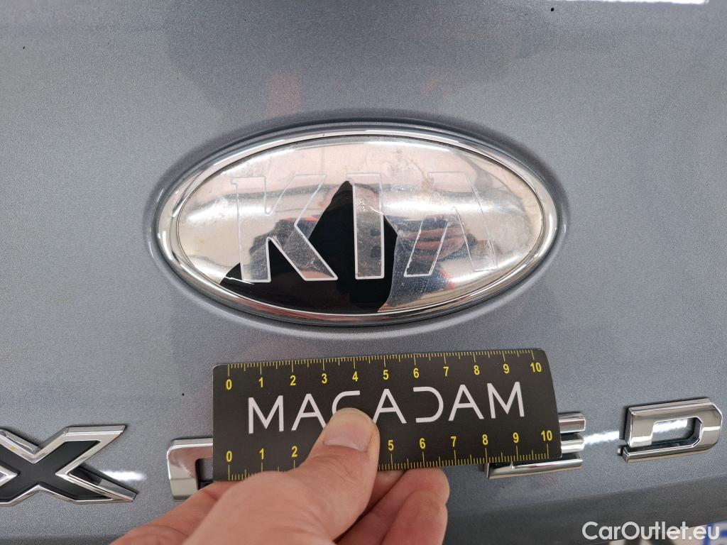  KIA  XCeed KIA  / 2019 / 5P / Crossover 1.6 GDI ISG ISG PHEV ACTIVE DCT6 #18