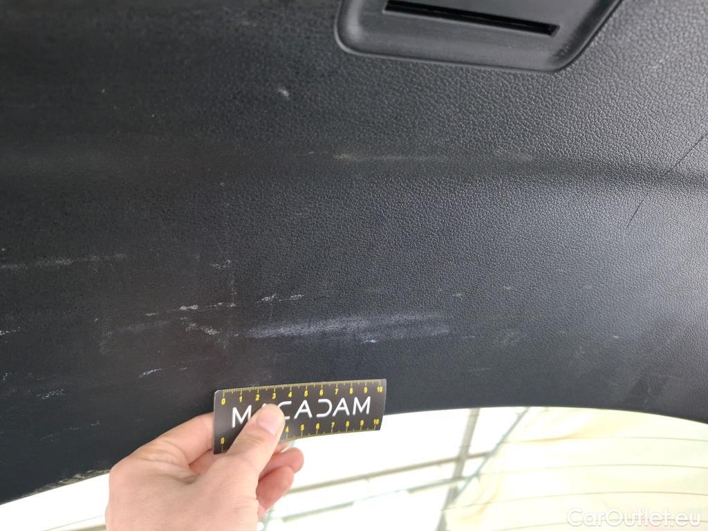  KIA  XCeed KIA  / 2019 / 5P / Crossover 1.6 GDI ISG ISG PHEV ACTIVE DCT6 #13