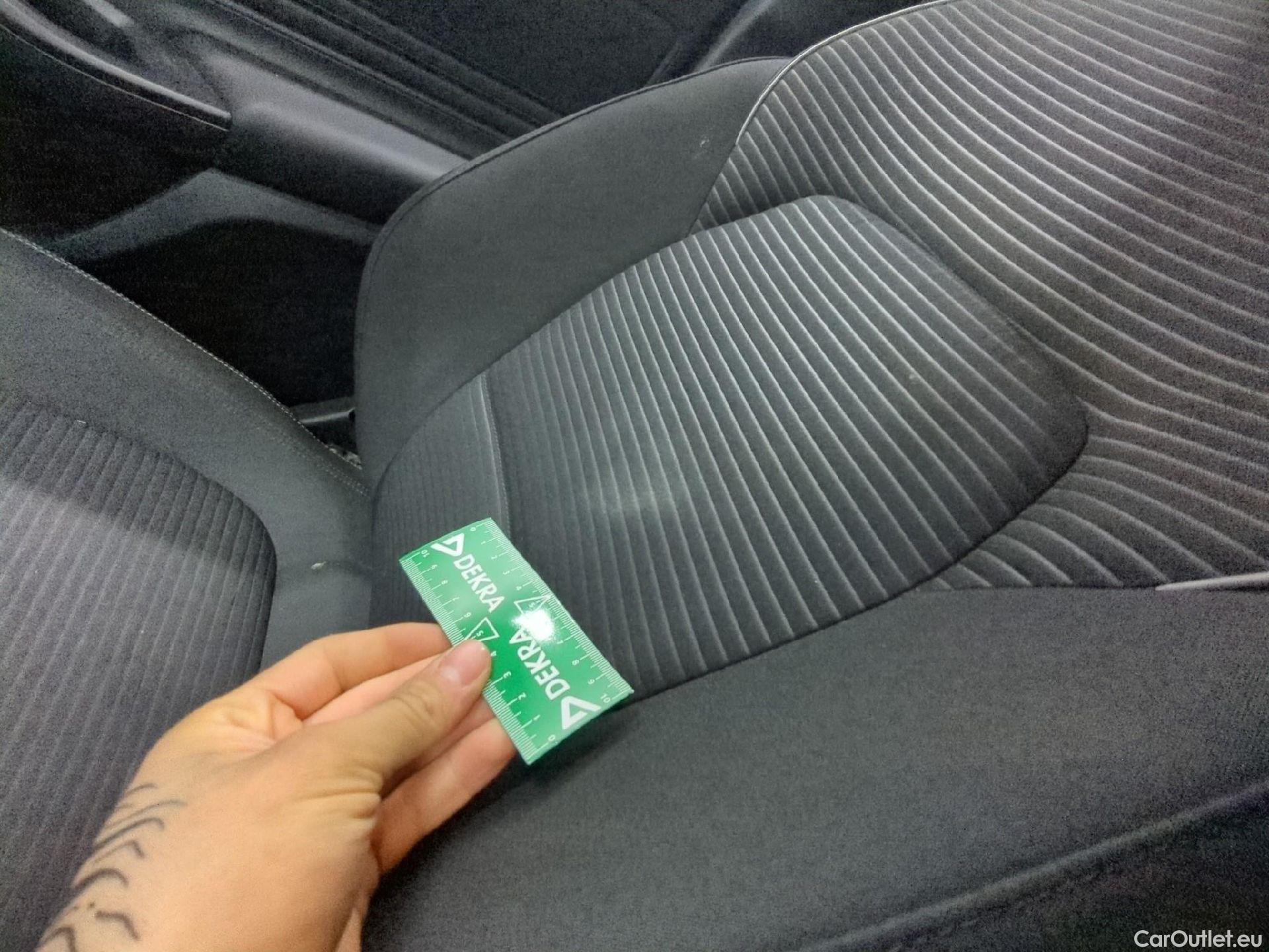  Ford  Focus  Berline Titanium 1.0 EcoBoost 125CV BVM6 E6dT #36