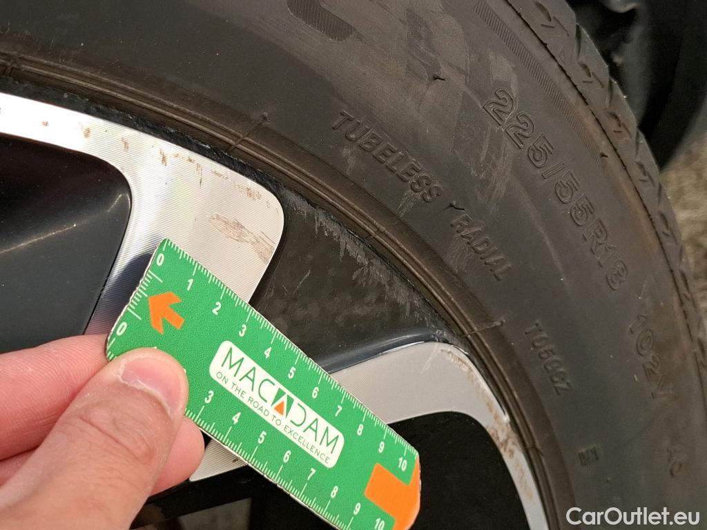  Citroen  C5  Aircross Shine Hybrid 1.6 225CV BVA8 E6d #13