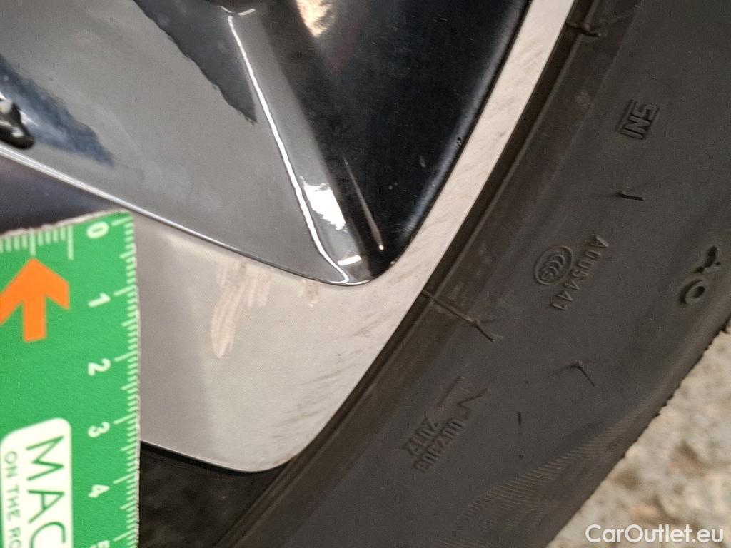  Citroen  C5  Aircross Shine Hybrid 1.6 225CV BVA8 E6d #10