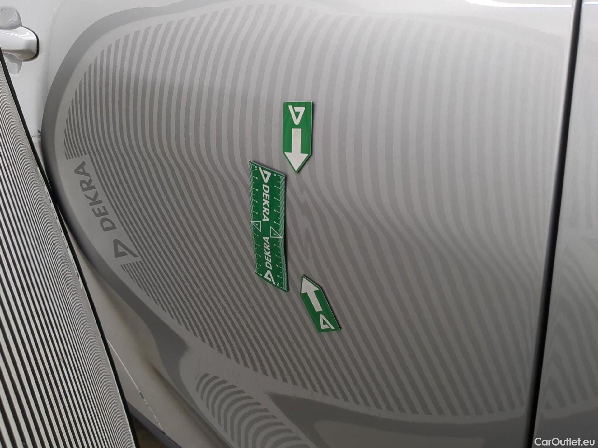  Ford  Focus  Berline Titanium 1.0 EcoBoost 125CV BVM6 E6dT #17