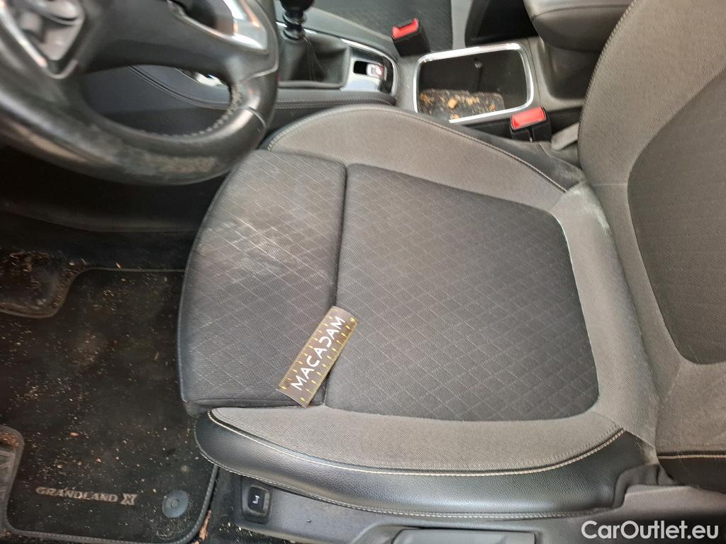  Opel   Grandland X OPEL / 2017 / 5P / SUV 1.5 DIESEL 130 ELITE #45