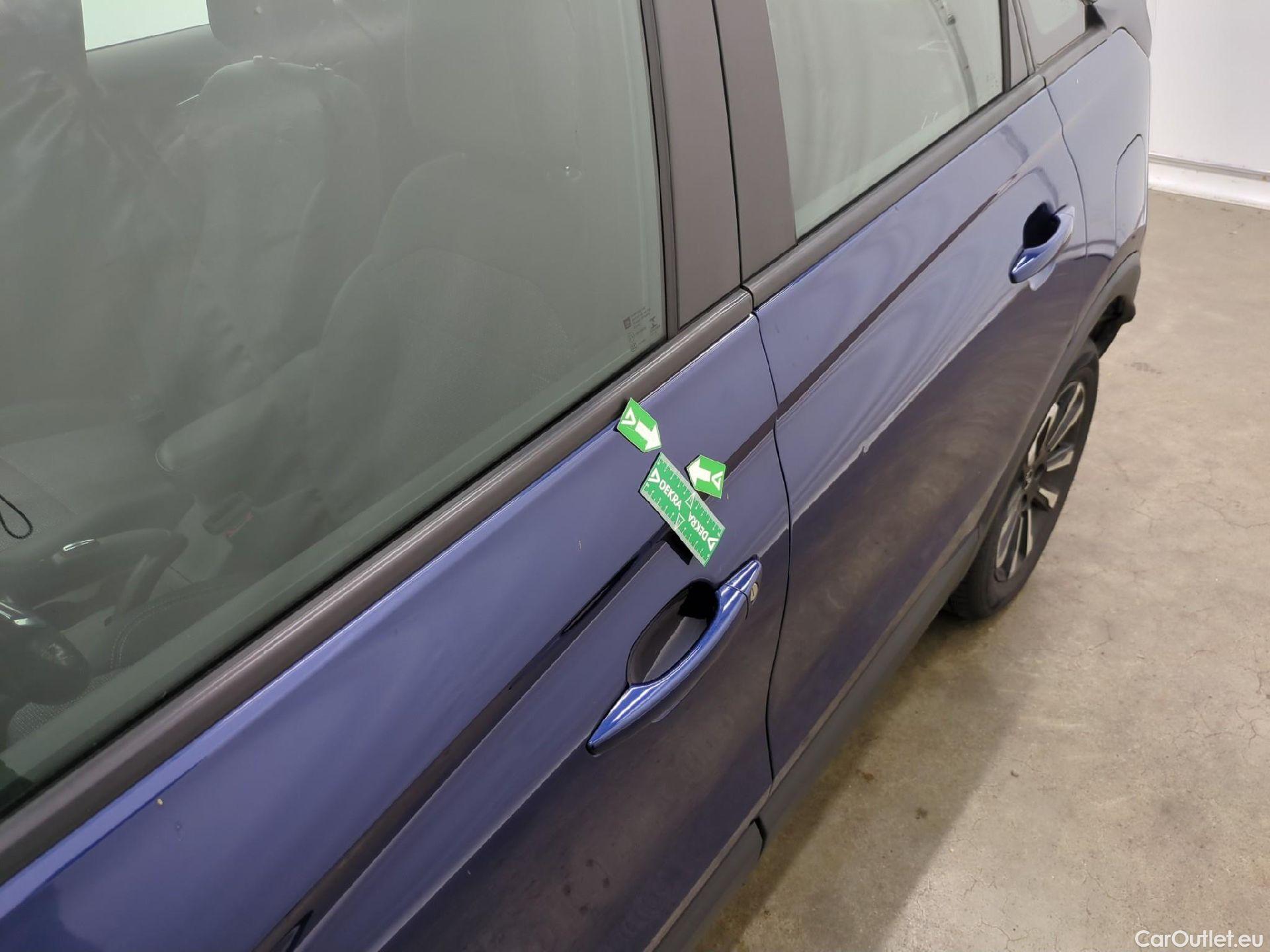  Opel  Crossland  X Business Elegance 1.5 110CV BVM6 E6d #22