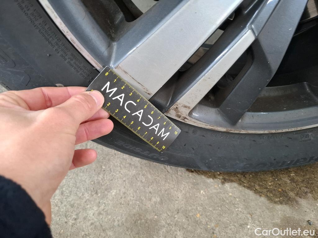  Peugeot  3008  II Allure Pack 1.5 HDi 130CV BVA8 E6d #31