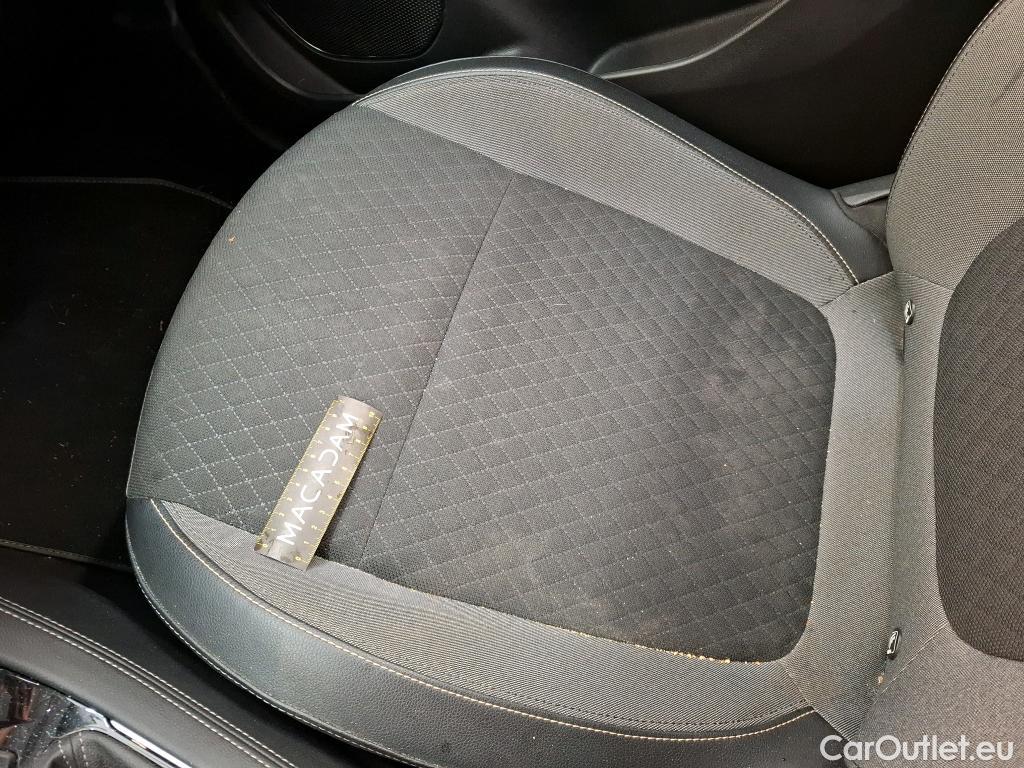  Opel   Grandland X OPEL / 2017 / 5P / SUV 1.5 DIESEL 130 ELITE #44