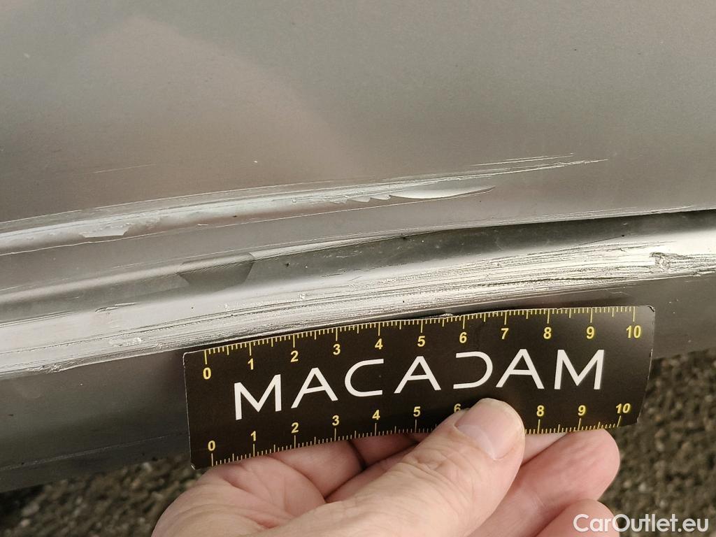  Mercedes  A-Klasse MERCEDES-BENZ Classe A Compact / 2018 / 5P / Berline A 180 d Business Line #55