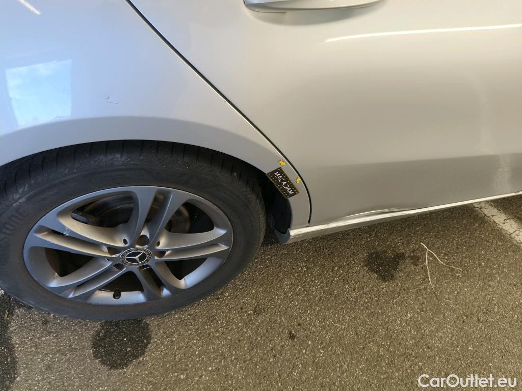  Mercedes  A-Klasse MERCEDES-BENZ Classe A Compact / 2018 / 5P / Berline A 180 d Business Line #14