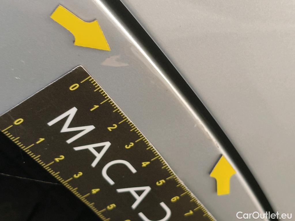  Mercedes  A-Klasse MERCEDES-BENZ Classe A Compact / 2018 / 5P / Berline A 180 d Business Line #15