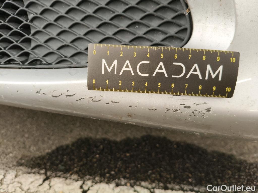  Mercedes  A-Klasse MERCEDES-BENZ Classe A Compact / 2018 / 5P / Berline A 180 d Business Line #38