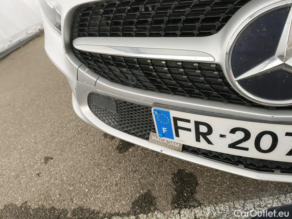  Mercedes  A-Klasse MERCEDES-BENZ Classe A Compact / 2018 / 5P / Berline A 180 d Business Line #35