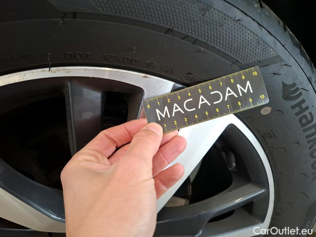  Peugeot  3008  II Allure Pack 1.5 HDi 130CV BVA8 E6d #19